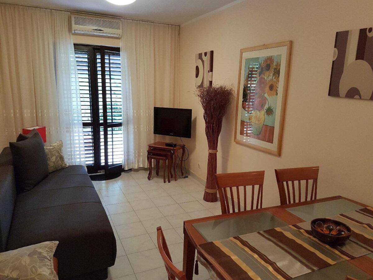 Apartmani I Sobe Goca Herceg Novi Eksteriør bilde